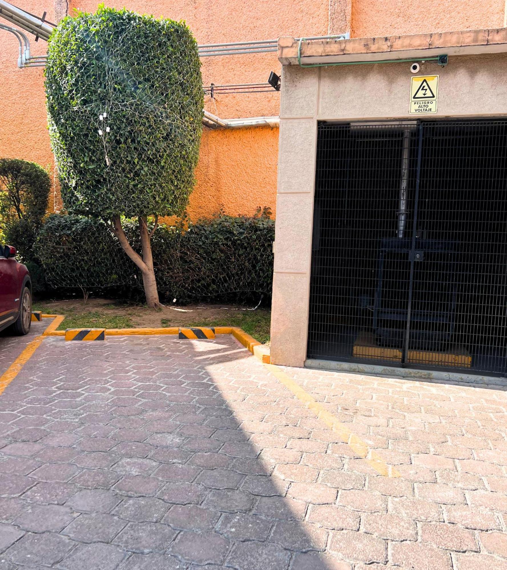 Autoparador Del Valle Мехико Экстерьер фото